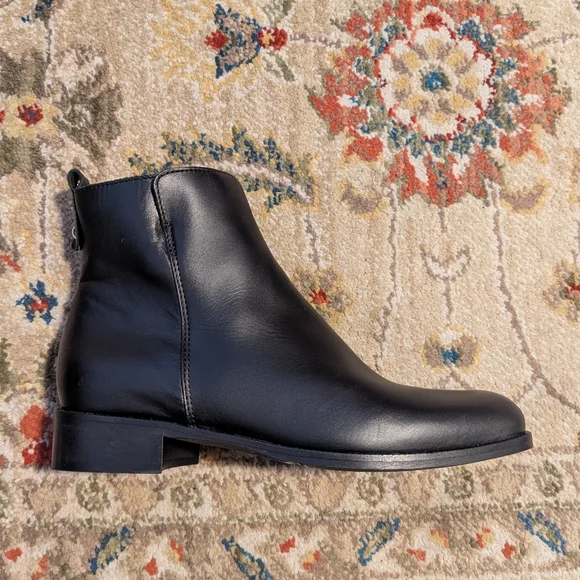 LA CANADIENNE Sawyer Boots - Picture 4 of 14